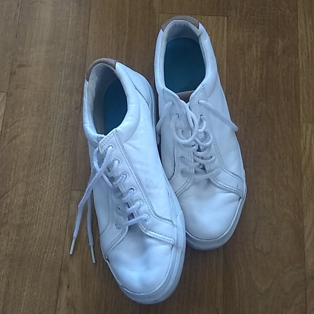 Sperry Topsider sneakers
